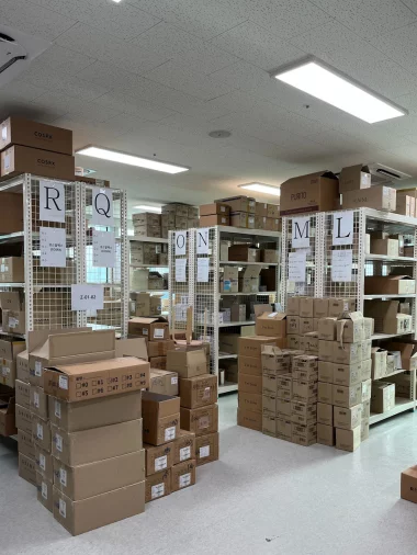 BYJIN warehouse beauty inventory